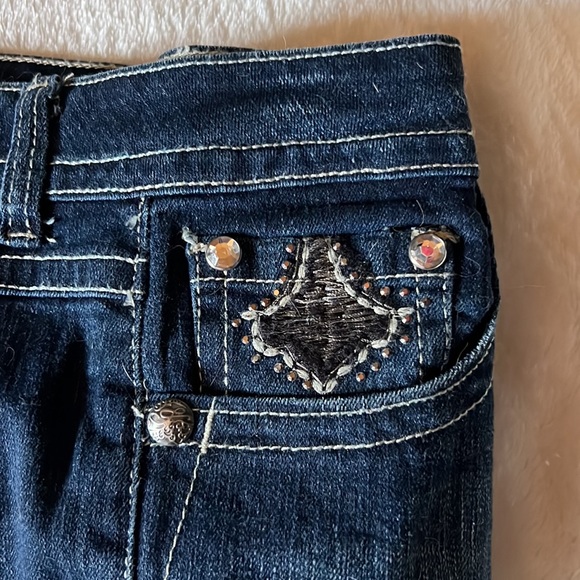 SOLD - Picture 5 of 8